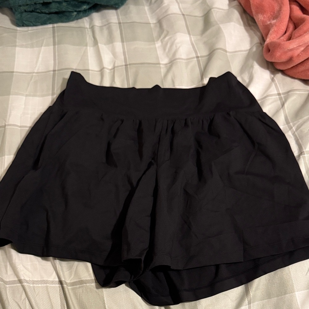 HALARA Black Active Shorts with Built-In Shorts